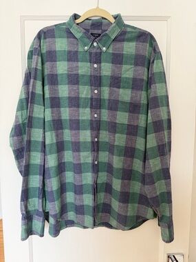 Like New J. Crew Green and Navy Plaid Button-Down 100% Cotton Shirt XXL